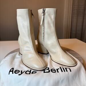 Aeyde Andrea Cream Leather Ankle Boots Block Heel Zip New Nordstrom EU 37 US 7